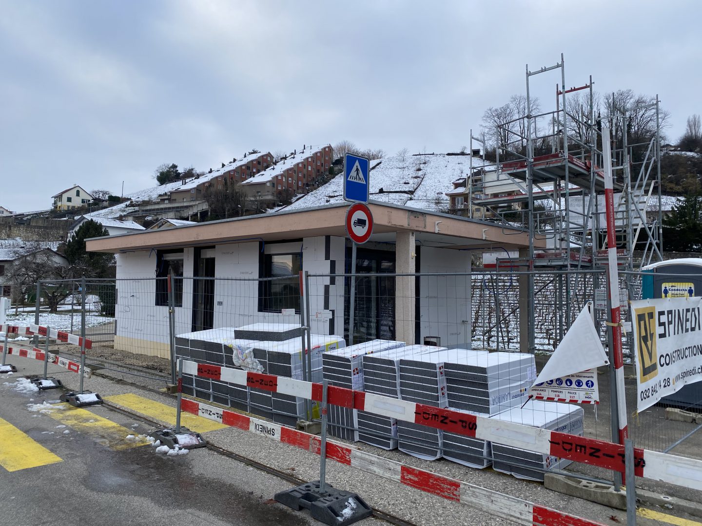 Kiosque en Carraz